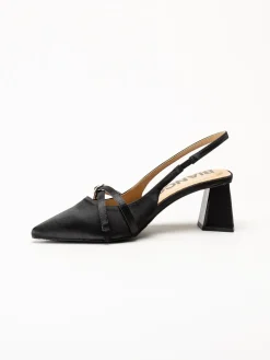 Bianco - Biamaralyn Buckle - Svarta slingback pumps i satin