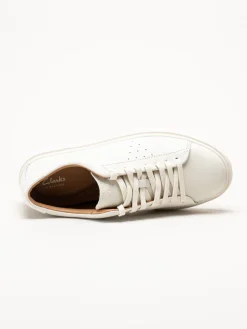 Clarks - Craft Swift - Vita sneakers i skinn