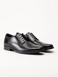 Clarks - Howard Walk - Svarta dressade snörskor i skinn