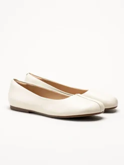 Clarks - Livia Lily - Beige ballerinaskor