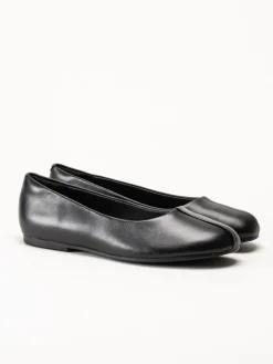 Clarks - Livia Lily - Svarta ballerinaskor