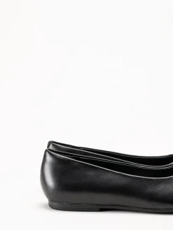 Clarks - Livia Lily - Svarta ballerinaskor