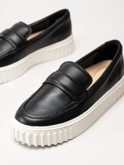Clarks - Mayhill Cove - Svarta lågskor i skinn