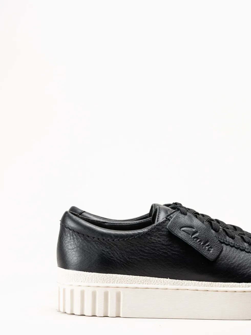 Clarks - Mayhill Walk - Svarta sneakers i skinn