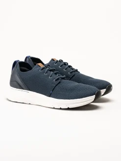 Clarks - Motion Trek MX - Marinblå sneakers i stickad text