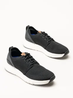 Clarks - Motion Trek MX - Svarta sneakers i stickad textil