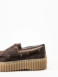 Clarks - Torhill Boat - Mörkbruna snörskor i mocka
