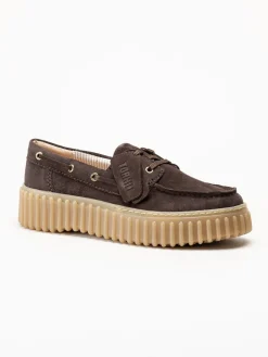 Clarks - Torhill Boat - Mörkbruna snörskor i mocka