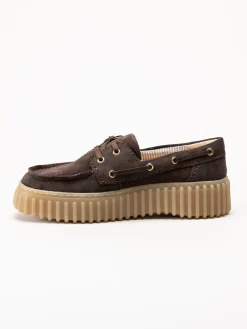 Clarks - Torhill Boat - Mörkbruna snörskor i mocka