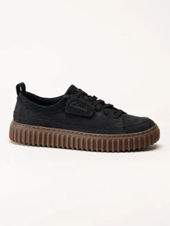 Clarks - Torhill Lace G - Svarta snörskor i nubuck och mocka