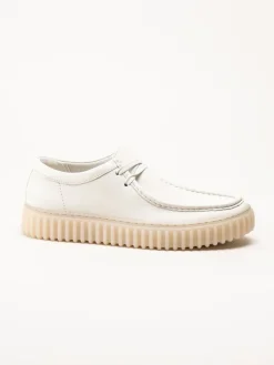 Clarks - Torhill Lo G - Vita skor i mjukt skinn