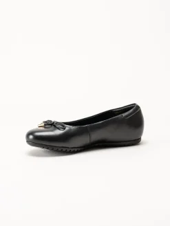 Dasia - Line - Svarta ballerinaskor i skinn