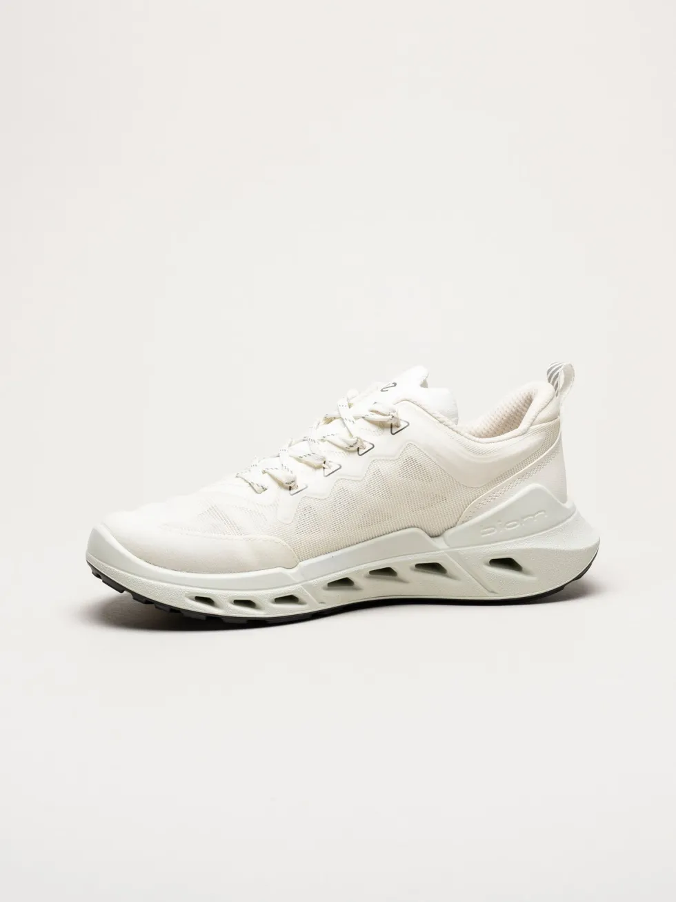Ecco - Biom 720 Breathru - Vita sneakers i mesh