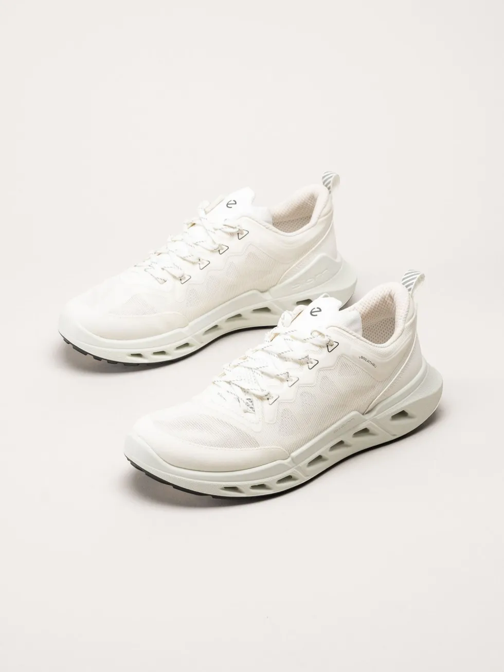 Ecco - Biom 720 Breathru - Vita sneakers i mesh