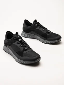 Ecco - Exostride - Svarta sportiga sneakers med Gore-Tex