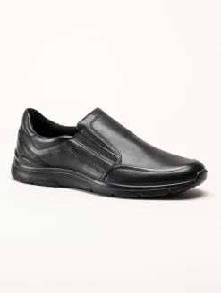 Ecco - Irving - Svarta slip on promenadskor i skinn