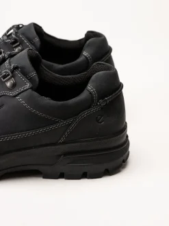 Ecco - Rugged Track WP - Svarta waterproof promenadskor i oljat skinn