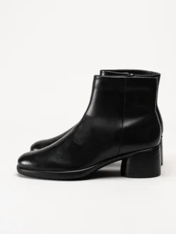 Ecco - Sculpted 35 Clean - Svarta stövletter i skinn