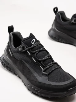 Ecco - Ultra Terrain - Svarta vandringskor
