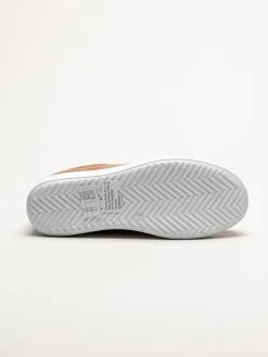 Esgano - Ljusbruna sneakers i skinn