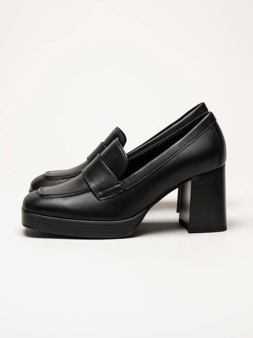Gabor - Svarta högklackade loafers i skinn