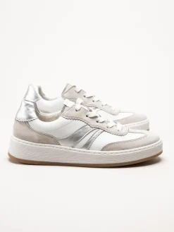 Gabor - Vita sneakers i skinn och mocka