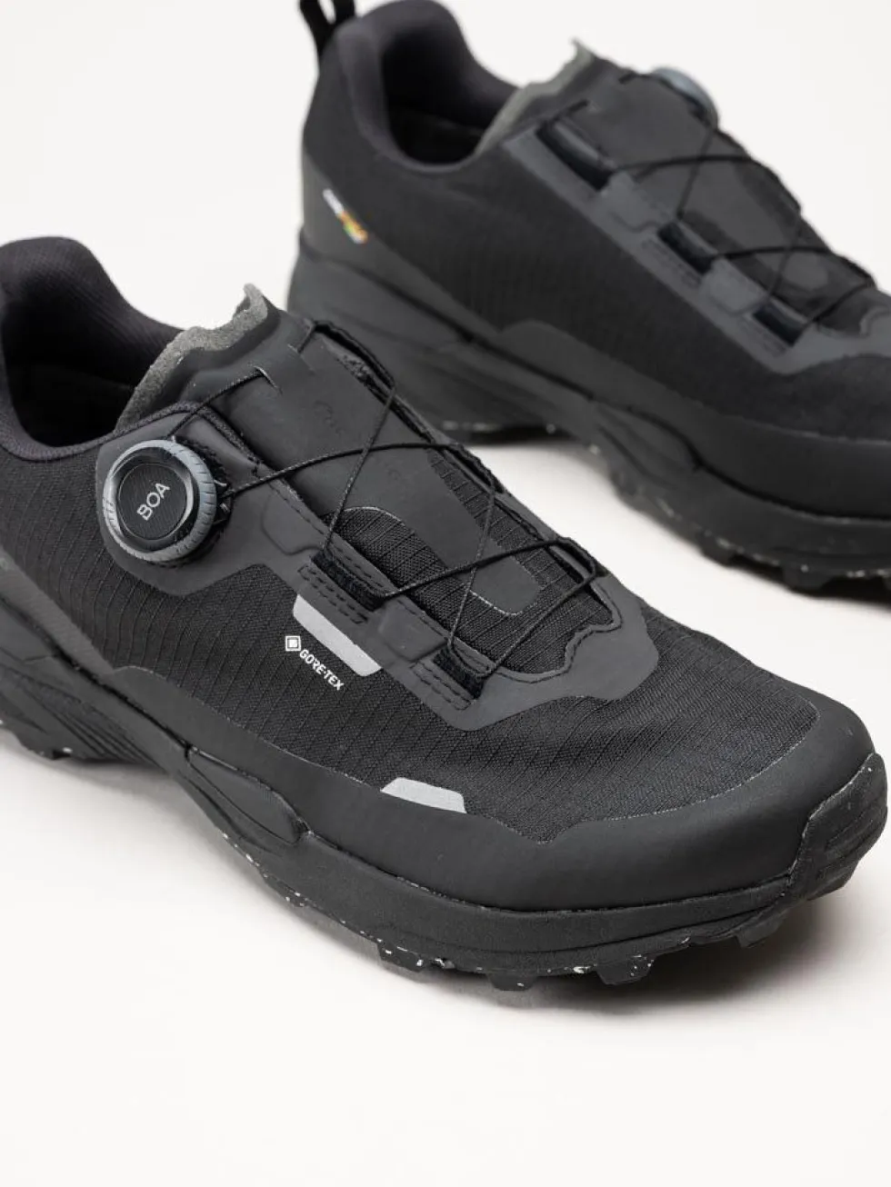 Icebug - Rover 2 Mens BUGrip - Svarta promenadskor med dubbar