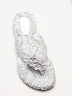 Ilse Jacobsen - Cheerful18F - Silverfärgade flip flops