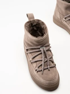 Inuikii - Classic Low - Grå fodrade boots i mocka