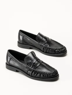 Johnny Bulls - Brooklyn - Svarta loafers i skinn