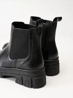 Marco Tozzi - Svarta chelsea boots i skinn