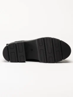 Marco Tozzi - Svarta chelsea boots i skinn