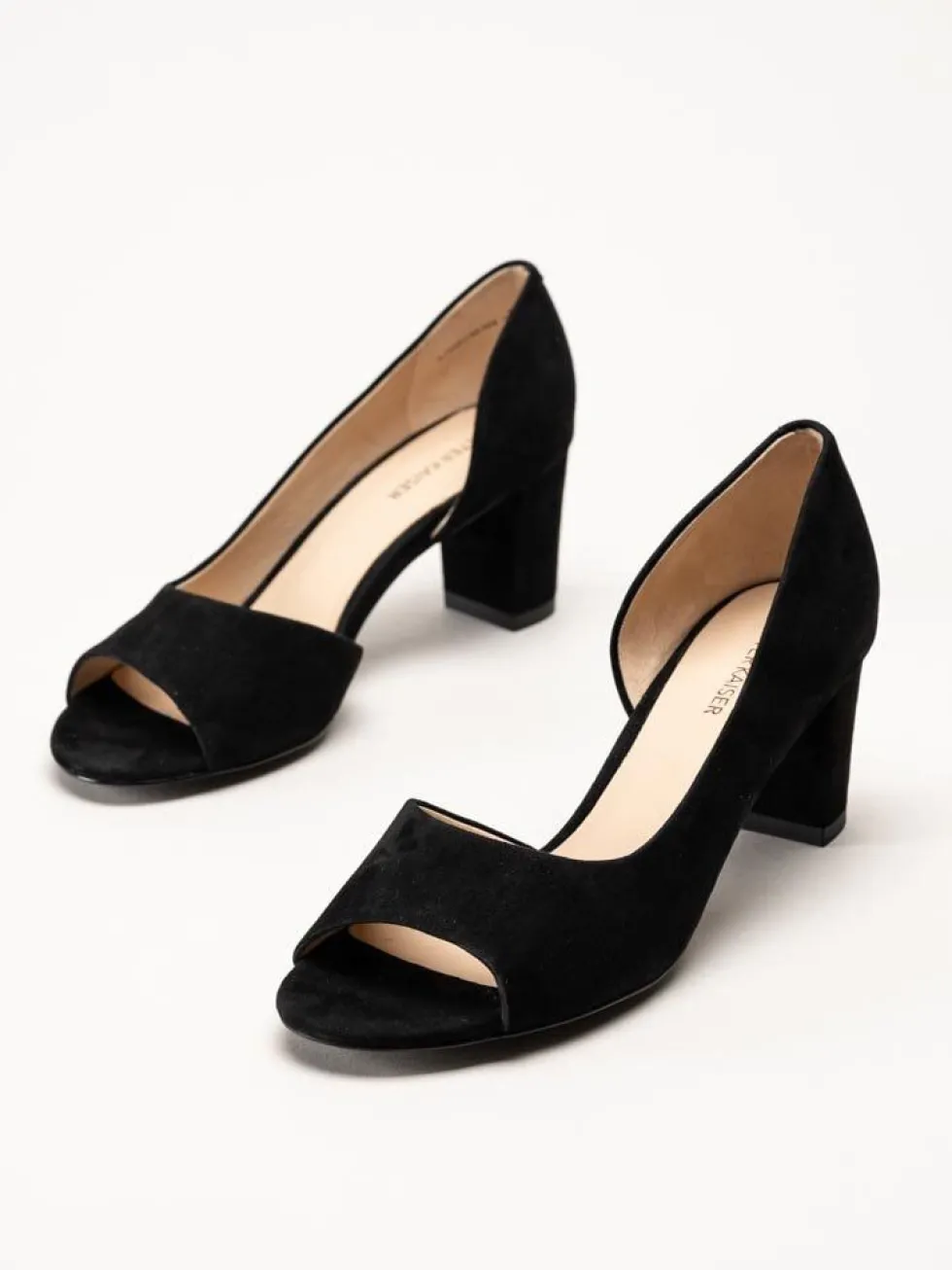 Peter Kaiser - Svarta peep toe pumps i mocka