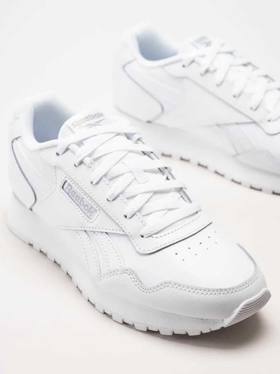 Reebok - Glide - Vita sneakers i skinn
