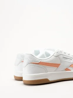 Reebok - Match PrimeV2 - Vita sneakers i skinnimitation