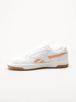 Reebok - Match PrimeV2 - Vita sneakers i skinnimitation