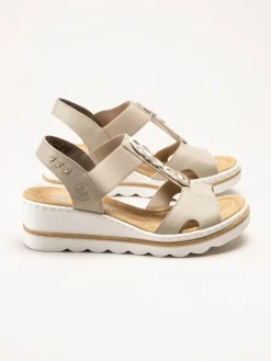 Rieker - Beige sandaletter med kilklack
