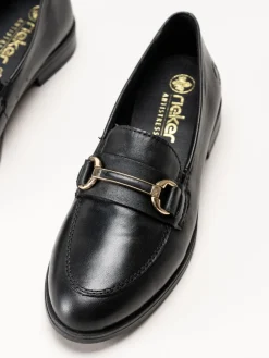 Rieker - Svarta loafers i skinn
