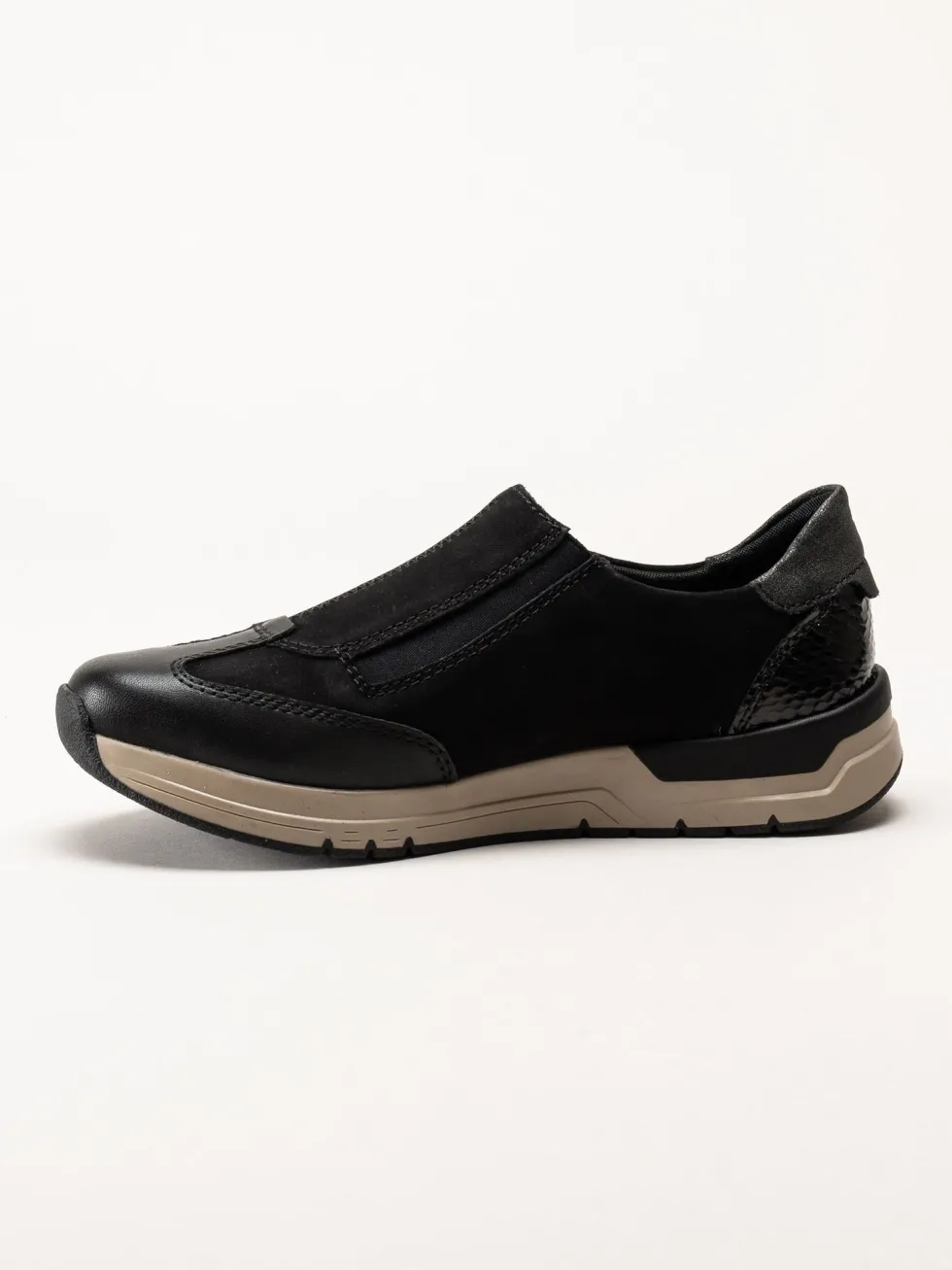 Rieker - Svarta promenadsneakers i nubuck och skinn