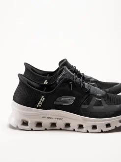 Skechers - Glide Step Pro - Svarta slip-ins sneakers i textil