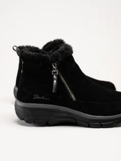 Skechers - Relaxed Fit- Easy Going - Svarta fodrade kängor i mocka
