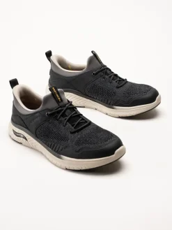 Skechers - Relaxed fit - Svarta slip-ins sneakers i mesh