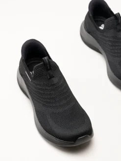 Skechers - Ultra Flex 4.0 - Svarta slip-ins sneakers