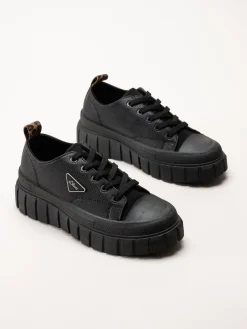 S.Oliver - Svarta sneakers med platåsula