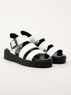 S.Oliver - Vita sandaler i skinnimitation