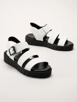 S.Oliver - Vita sandaler i skinnimitation