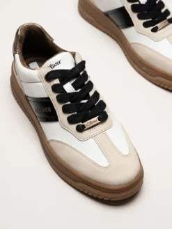 S.Oliver - Vita sneakers med partier i beige och svart