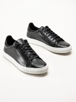 Strömberg - Arezzo - Svarta sneakers i skinn