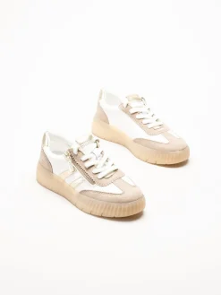 Tamaris Wide - Beige sneakers i skinn och mocka