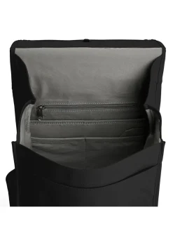 Tretorn - Wings Daypack - Svart vädertålig ryggsäck i smidig PU